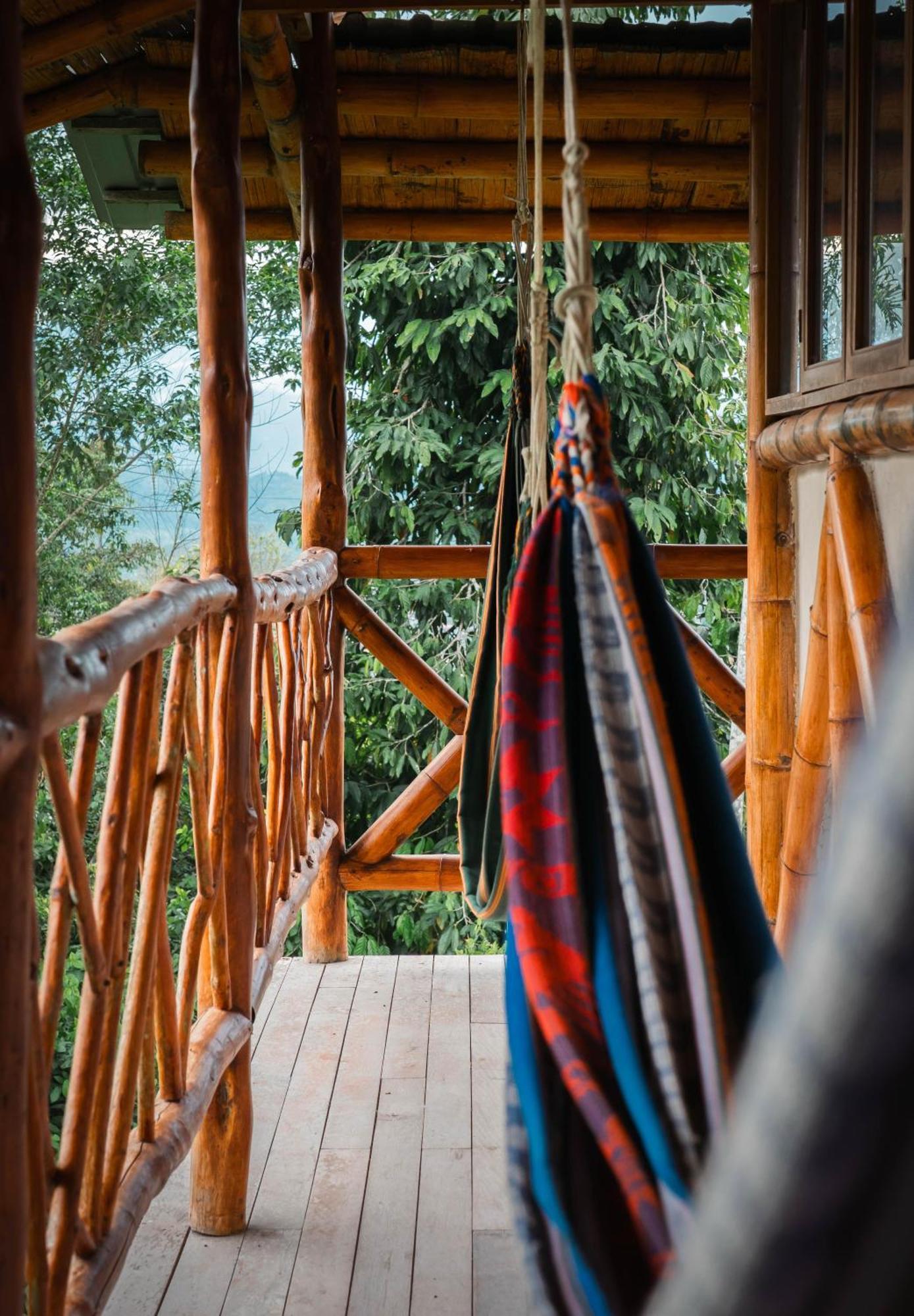 Hostal Pakay Tena Zewnętrze zdjęcie