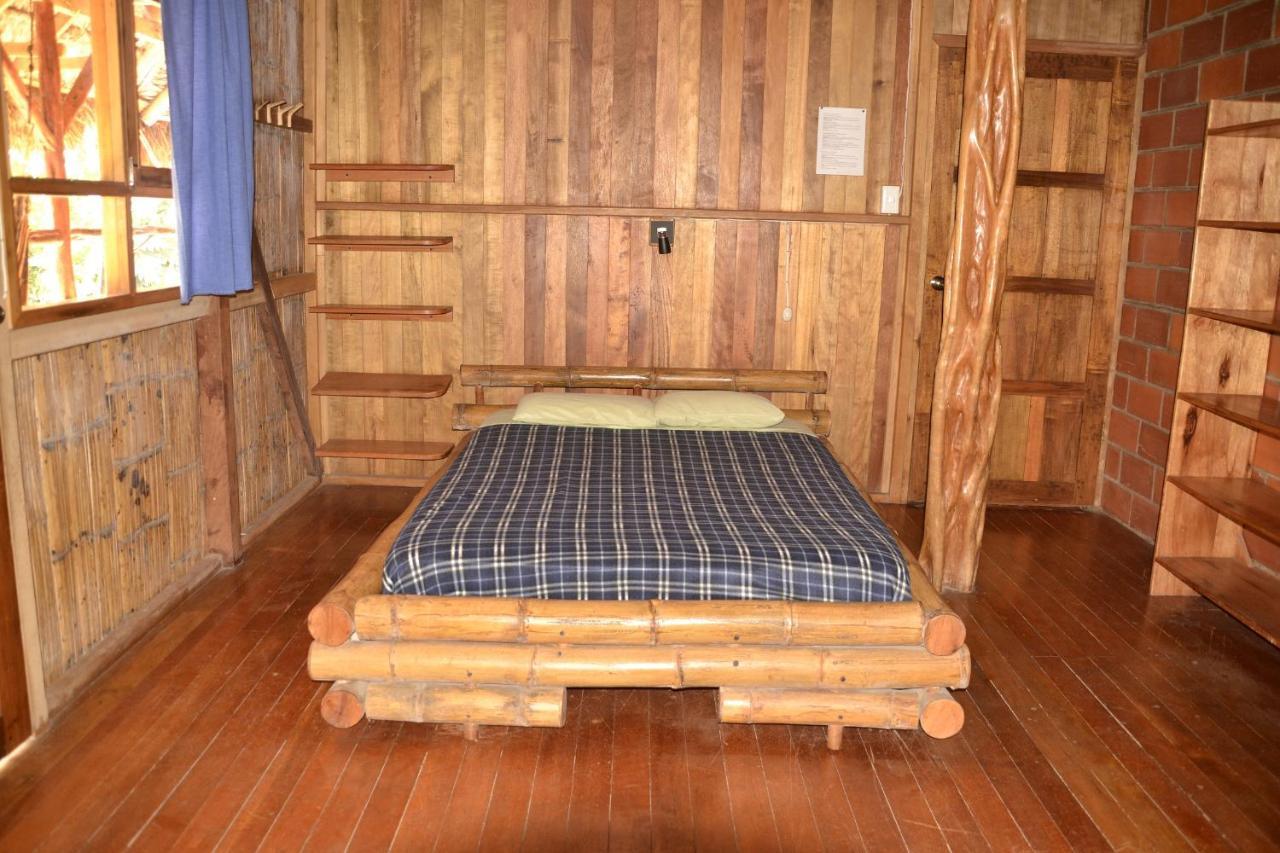 Hostal Pakay Tena Zewnętrze zdjęcie